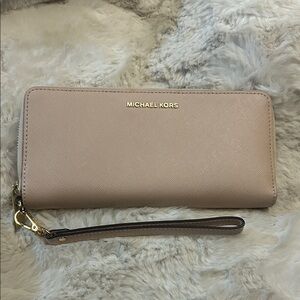 Michael Kors blush pink leather wristlet organizer wallet